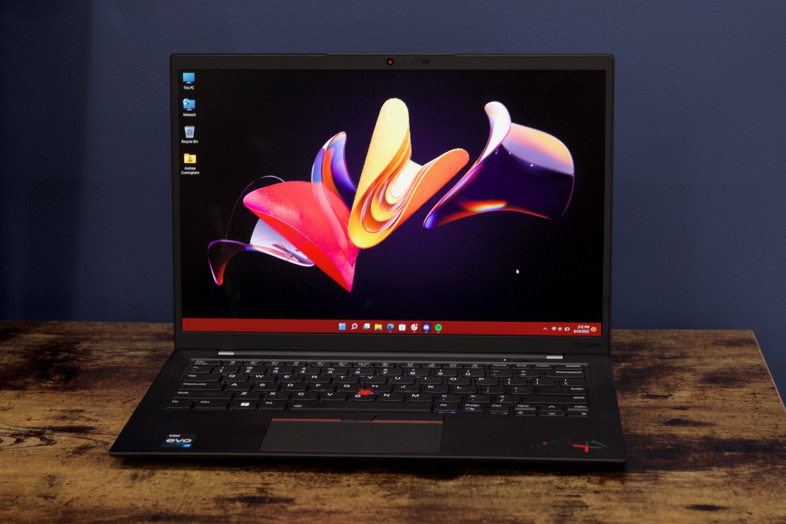 Lenovo ThinkPad X1 Carbon Gen 10 - Hoangsonstore.com