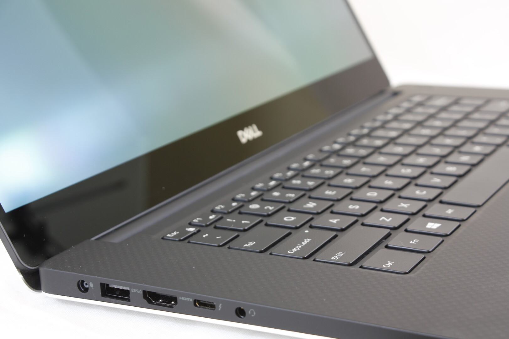 Đánh giá laptop Dell Precision 5540: Hoangsonstore