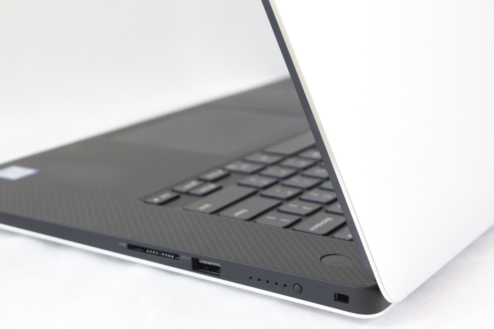 Đánh giá laptop Dell Precision 5540: Hoangsonstore 