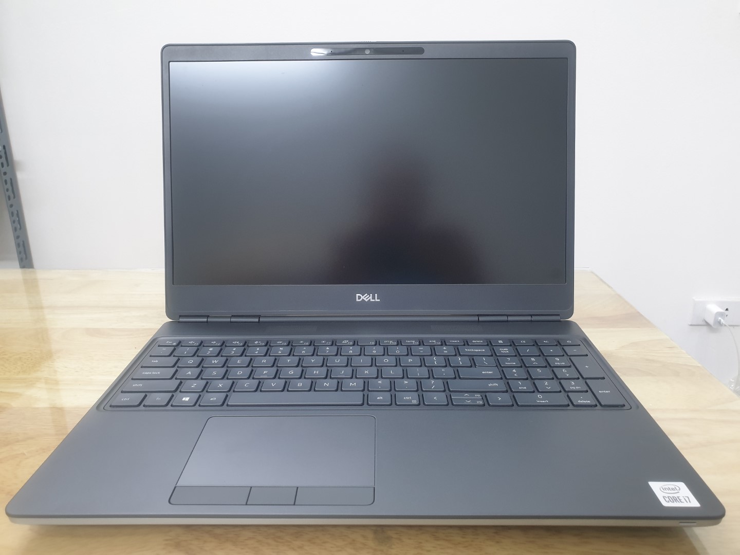 Dell Precision 7550 Hoàng Sơn Store