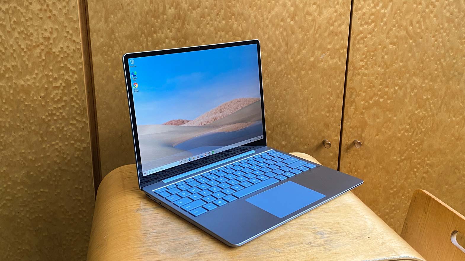 Đánh giá Surface Laptop Go - Hoangsonstore