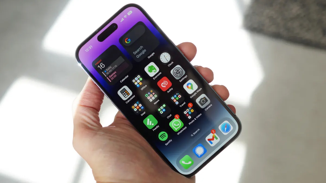 Dung lượng pin iPhone 14 Pro Max khủng tới mức nào? Xem ngay tại đây