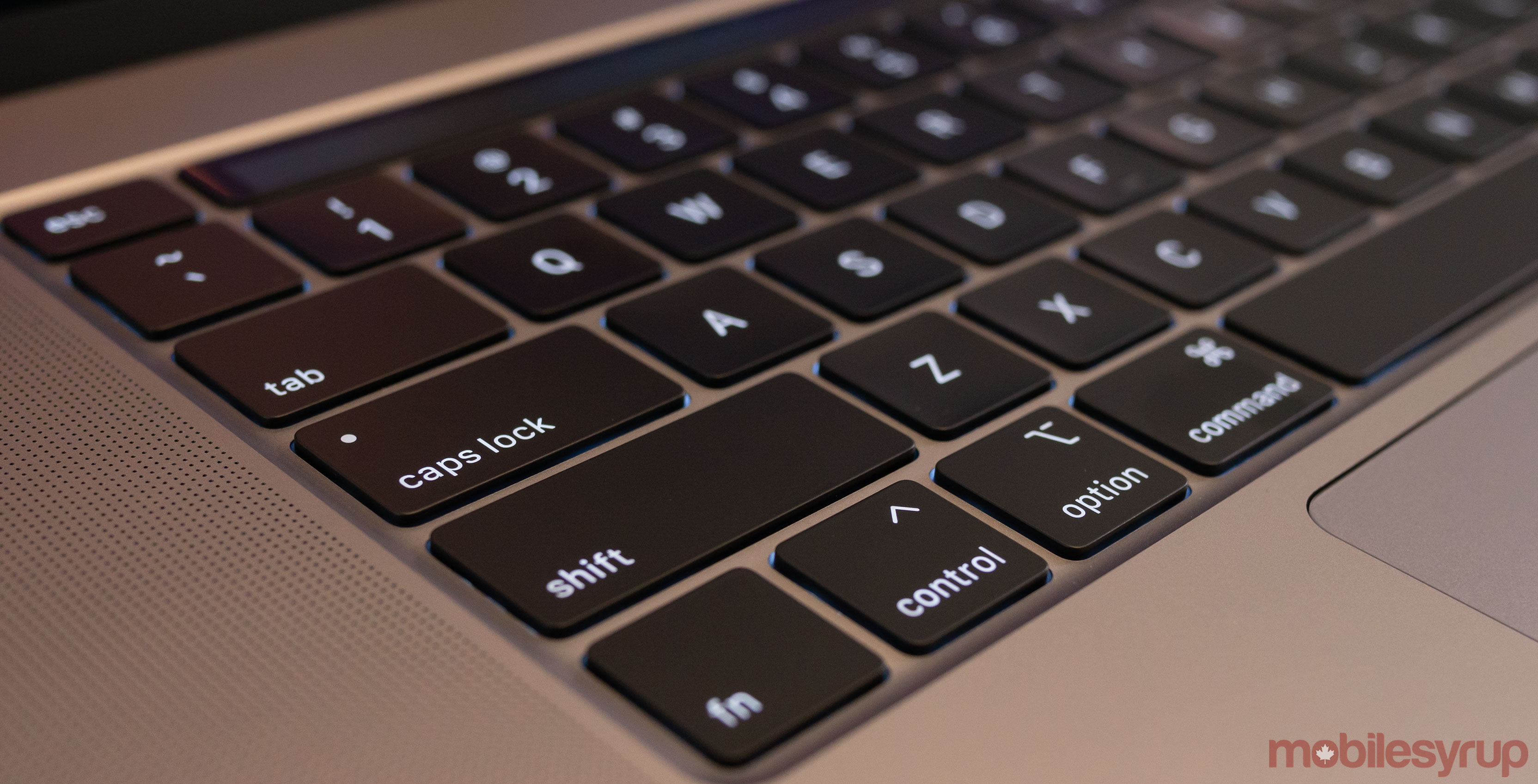 15 hours with Apple's new 16-inch MacBook Pro: The scissor switch keyboard is here