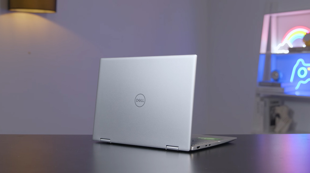Laptop Dell Inspiron 14 7430 2-in-1 i7 1355U (i7U165W11SLU) - Thiết kế