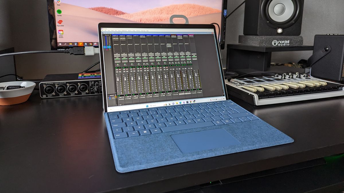 Surface Pro 9 - Core i5 1235U, Ram 8GB, SSD 128GB, 13