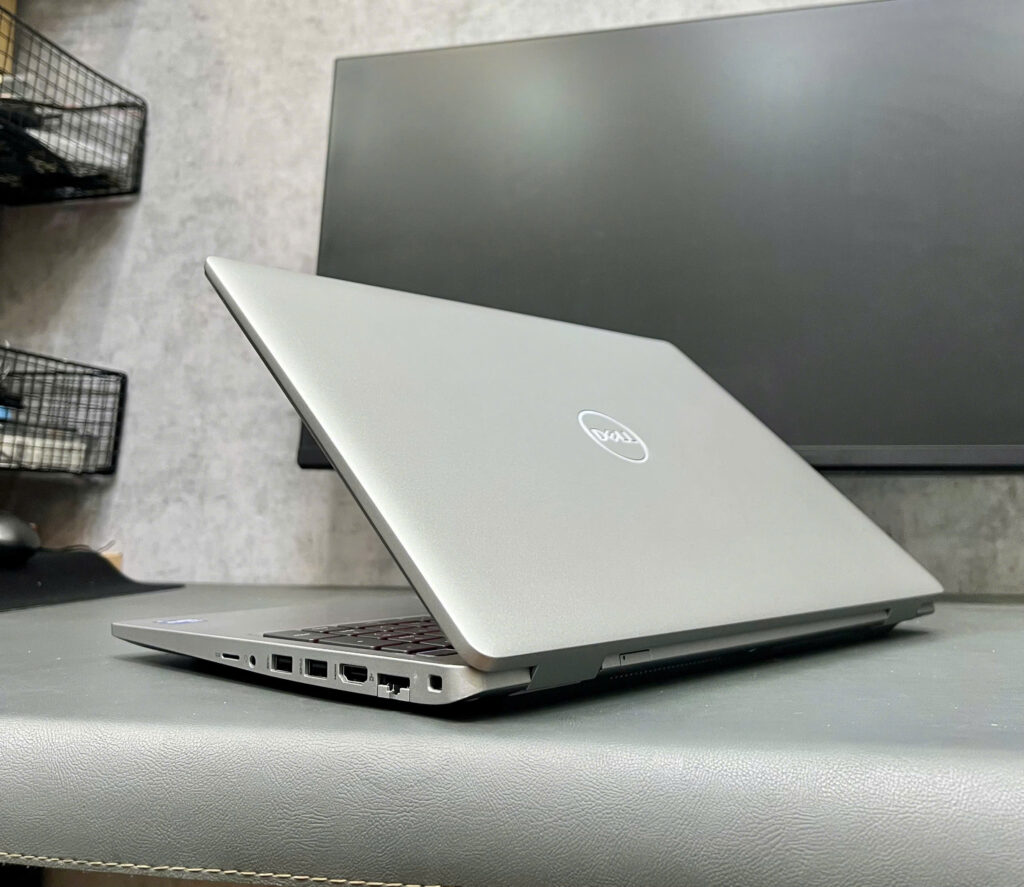 DELL Precision 3561 - Hoangsonstore.com