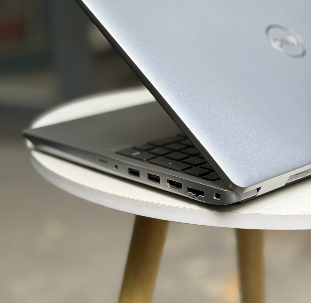 DELL Precision 3561 - Hoangsonstore.com